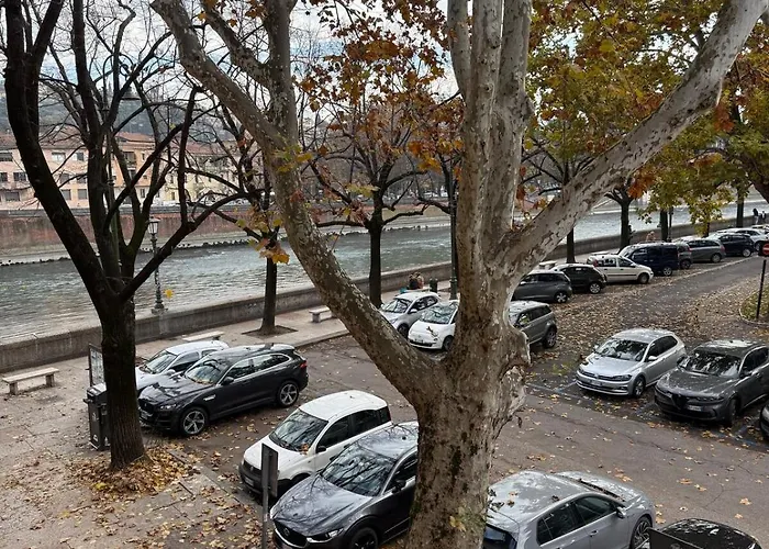 Lejlighed Ponte Pietra Centro *